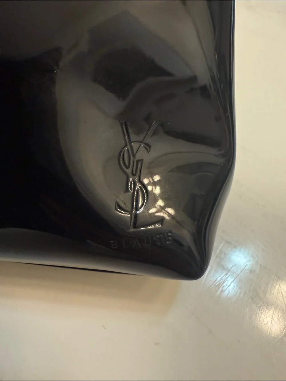 Yves Saint Laurent BEAUTE Black Patent Leather Toiletry Pouch